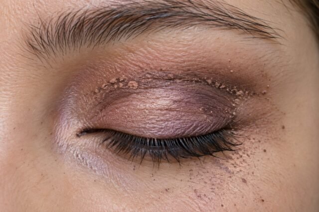 Patchy eyeshadow applied without a primer base